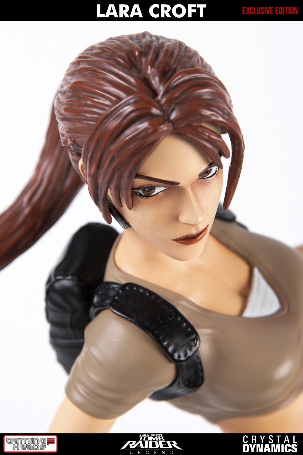 文件:Legend - Lara Croft Exclusive edition statue (27).jpg