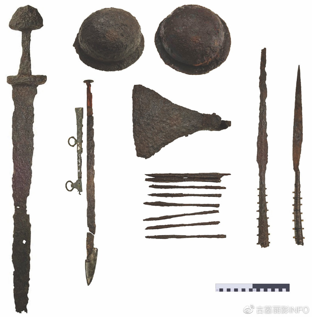 Bj581出土的部分随葬武器,瑞典历史博物馆藏